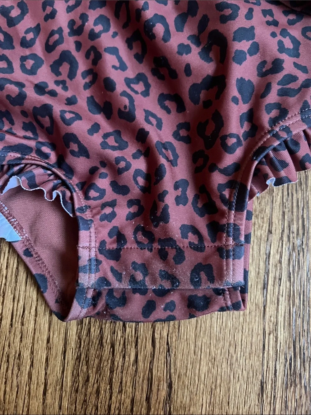 GAP Long-Sleeve One-Piece in Rust Leopard Print
